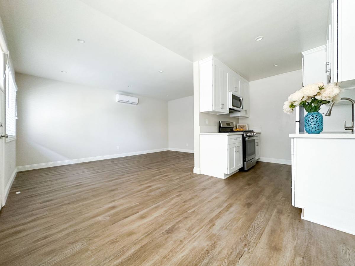Apartment for rent at 1111 S Benito Ave, Alhambra, CA 91803