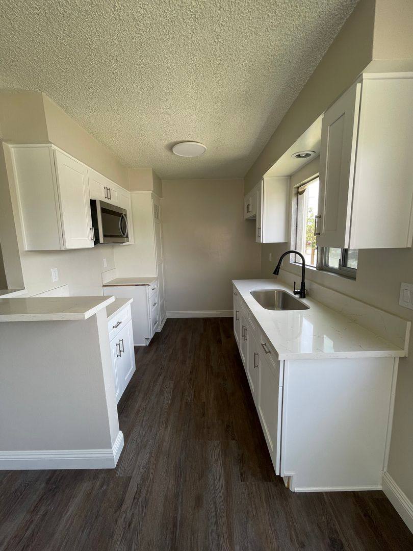 Apartment for rent at 1605 W Shorb St, Alhambra, CA 91803