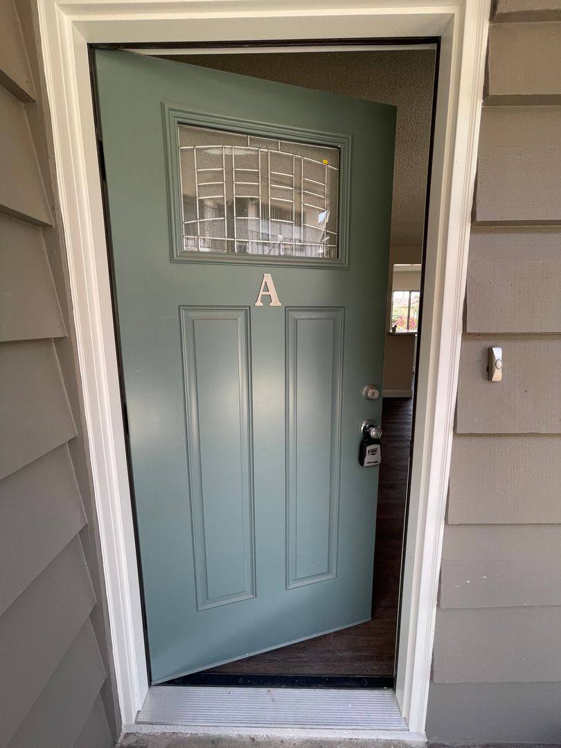 Apartment for rent at 1605 W Shorb St, Alhambra, CA 91803
