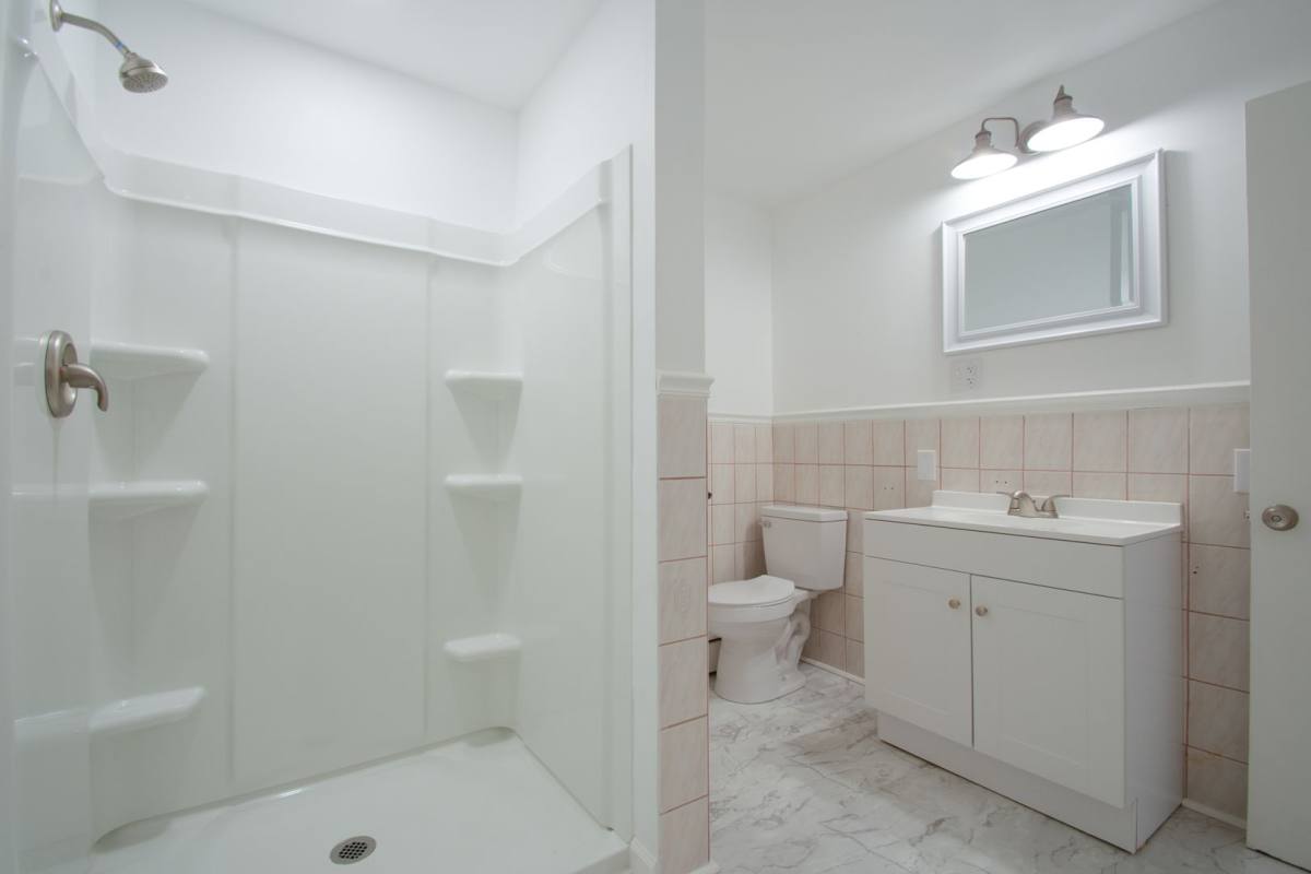House for rent at 208 Chestnut St, Slatington, PA 18080