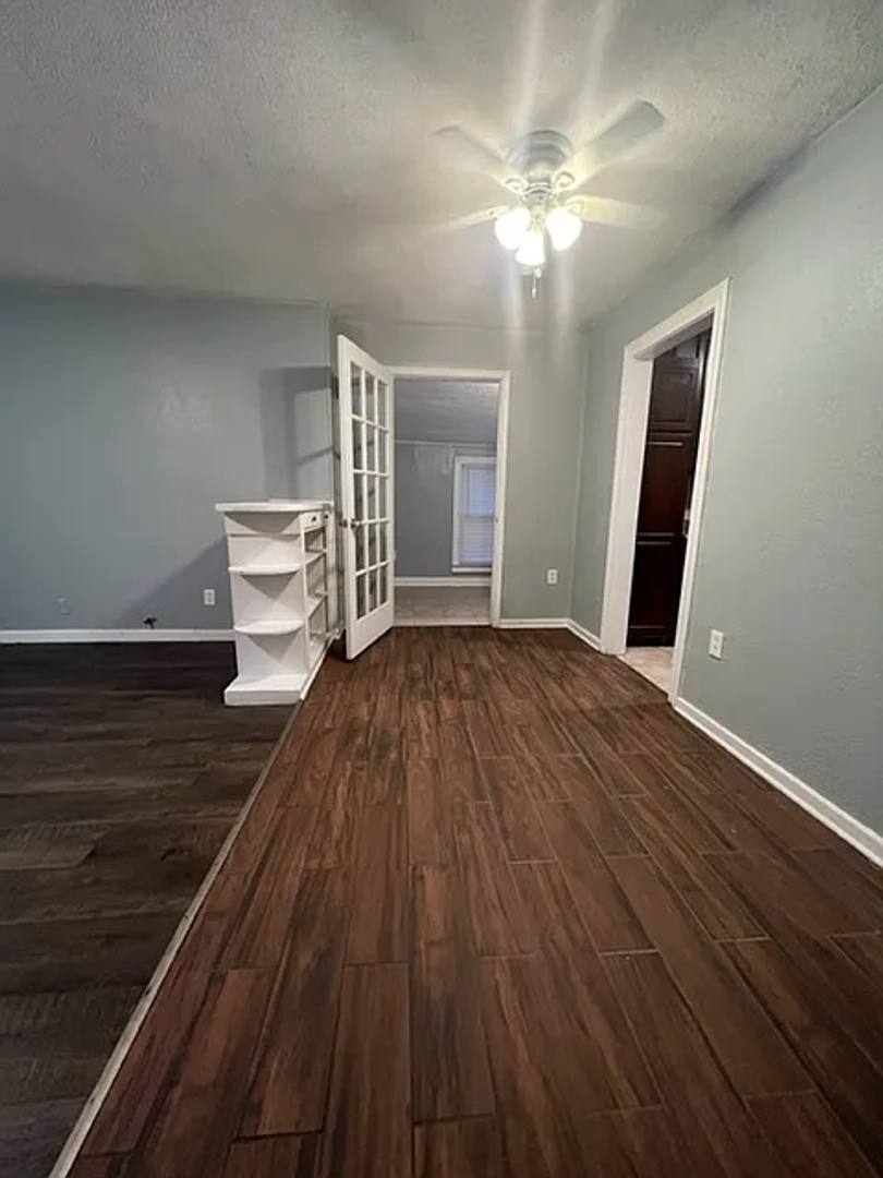 House for rent at 315 E Pipkin St, Beaumont, TX 77705