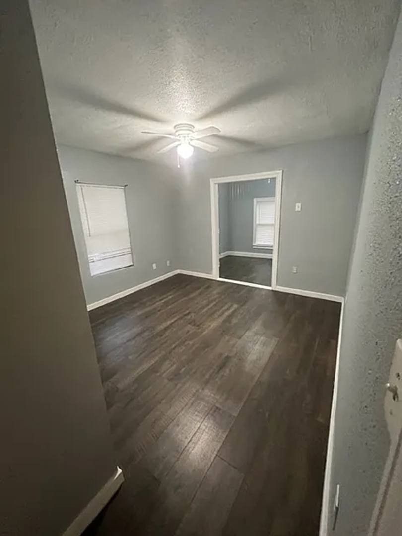 House for rent at 315 E Pipkin St, Beaumont, TX 77705