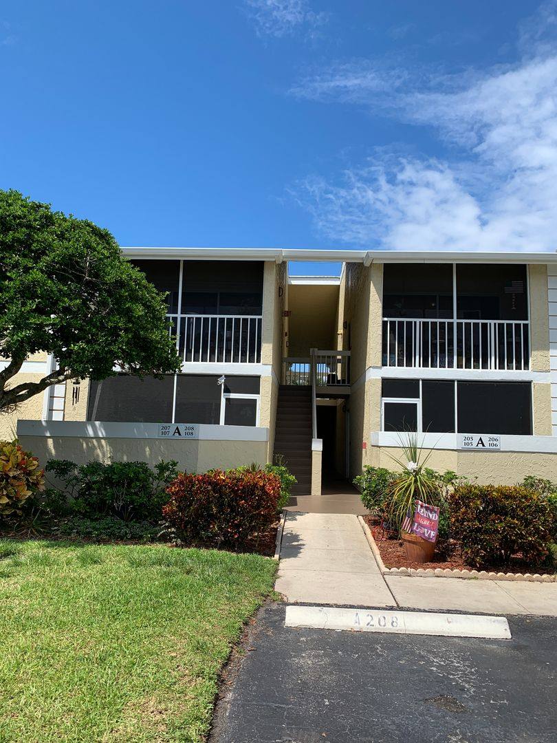 Condo for rent at 1565 SE Royal Green Circle #A-108, Port Saint Lucie, FL 34952
