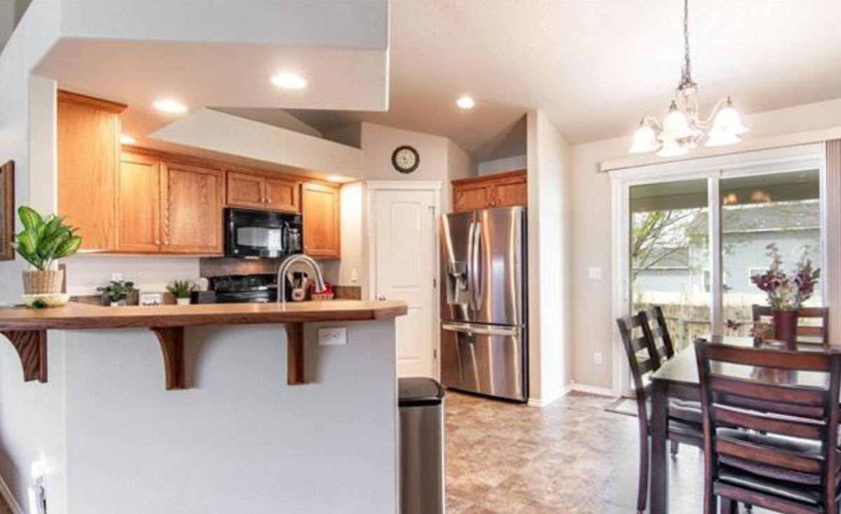 House for rent at 4249 E Lochsa River Dr, Nampa, ID 83686