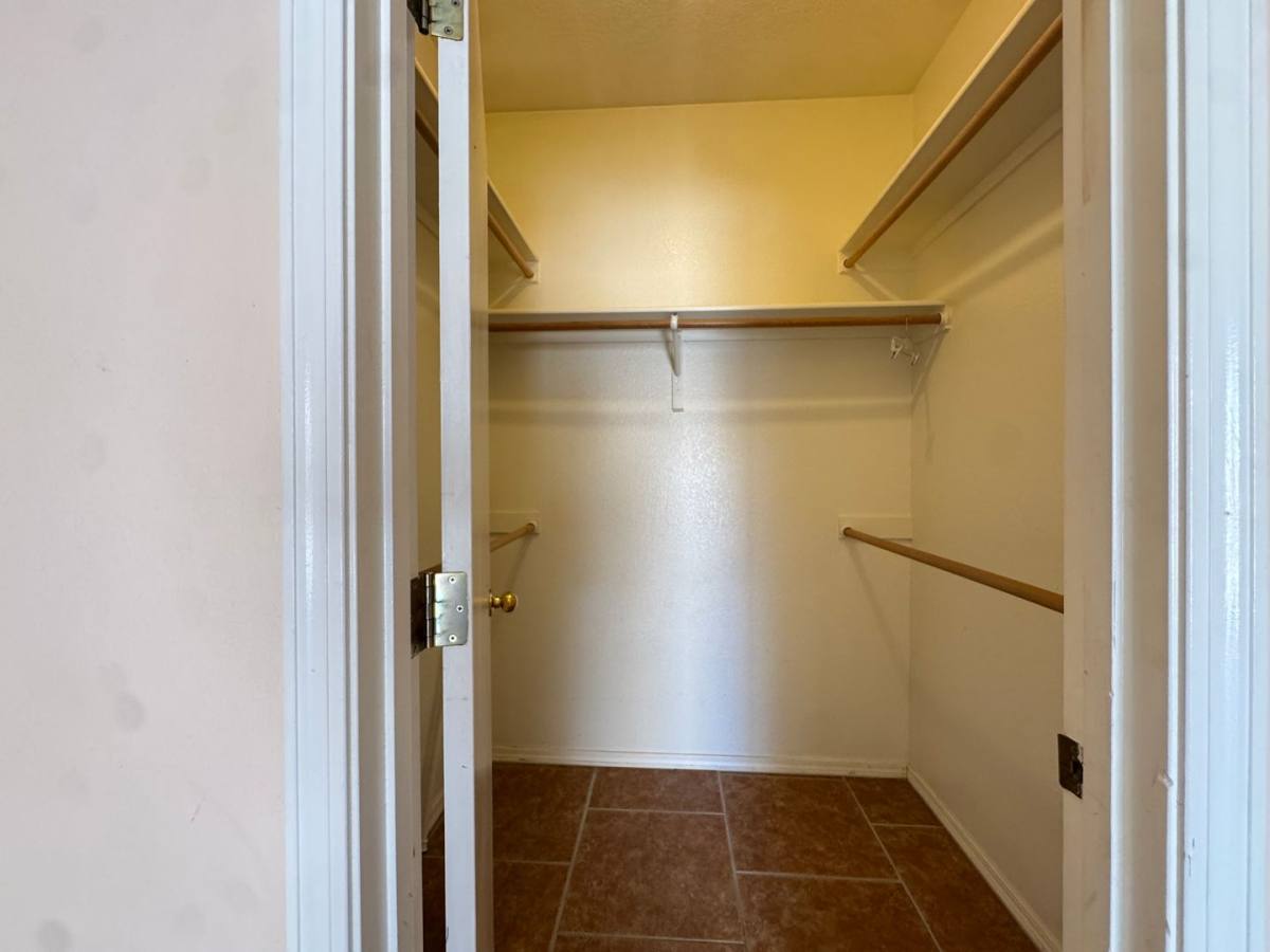 Townhouse for rent at 500 Phoenix Ave NW, Albuquerque, NM 87107