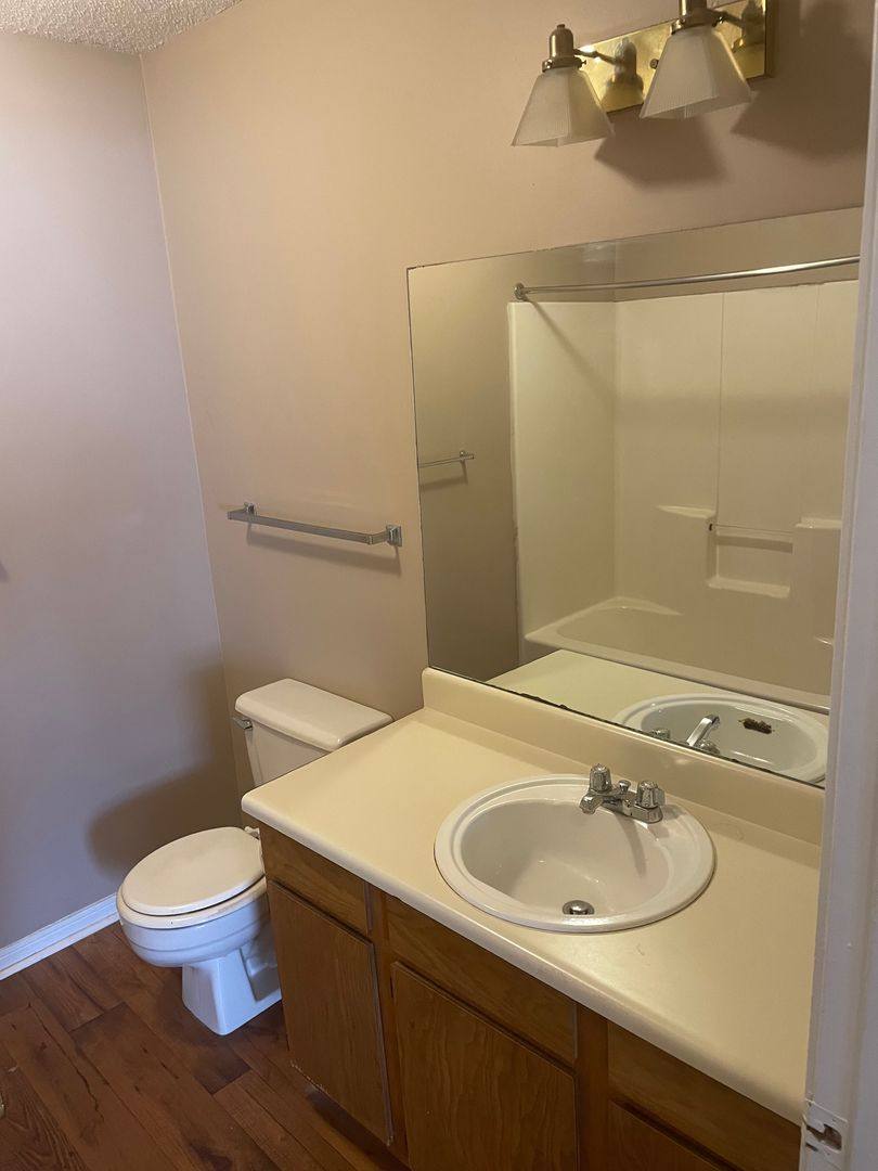 Apartment for rent at 109 Ward Ave SW, Cullman, AL 35055