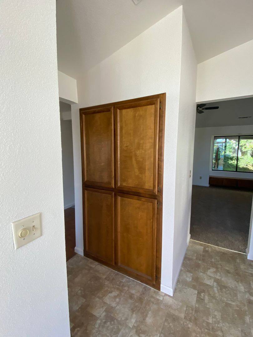 House for rent at 110 Castlemont Dr, Grass Valley, CA 95945