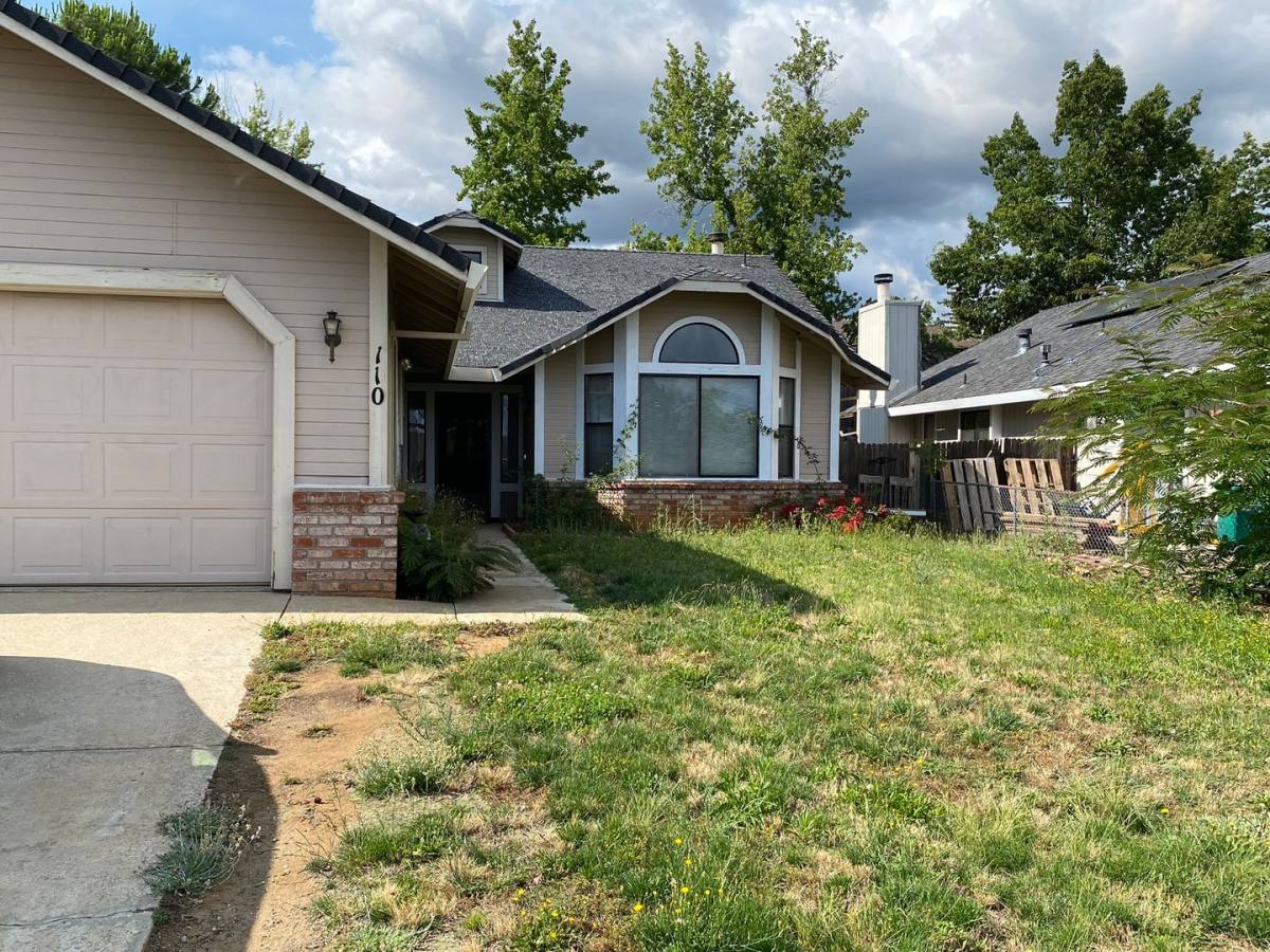 House for rent at 110 Castlemont Dr, Grass Valley, CA 95945