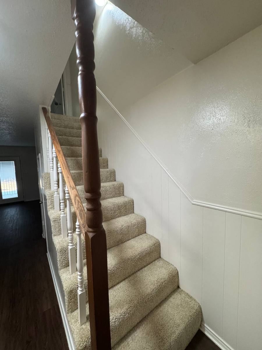 Townhouse for rent at 405 McMillain St, Joshua, TX 76058