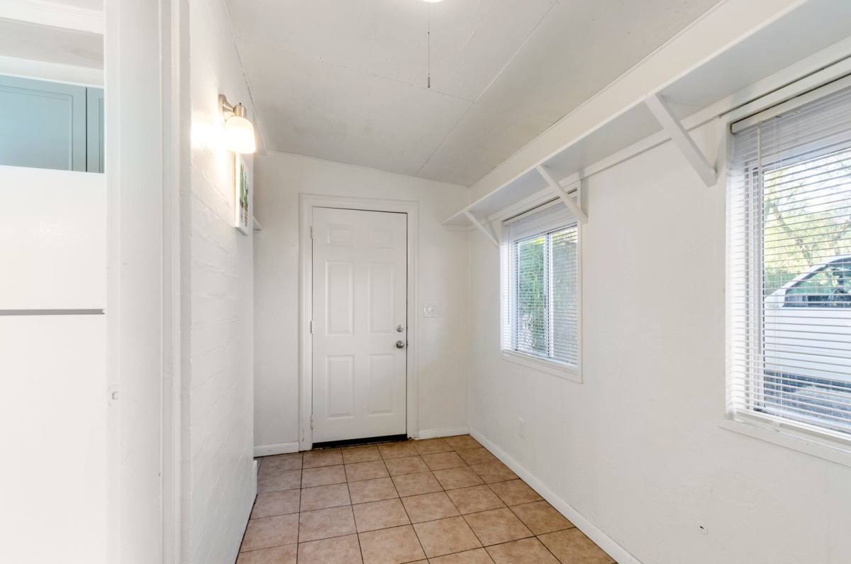 Apartment for rent at 3715 E Glenn, Tucson, AZ 85716