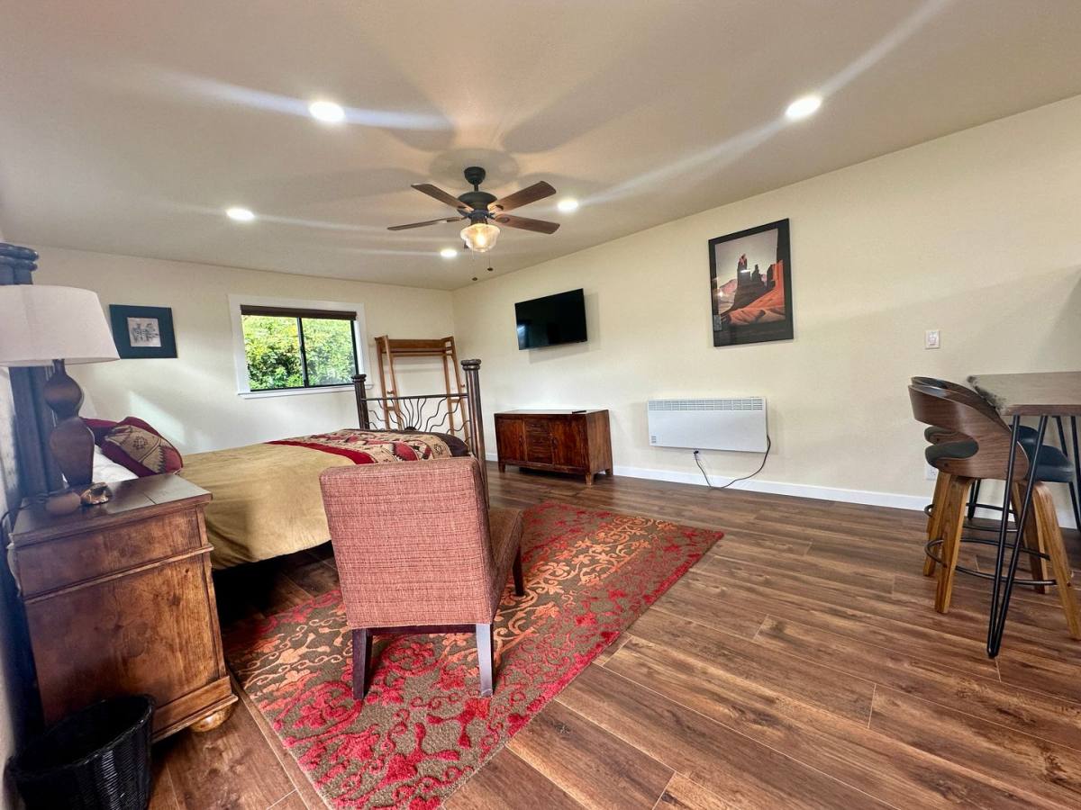 House for rent at 732 Hunts Dr, McKinleyville, CA 95519