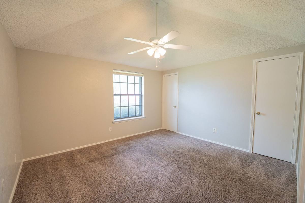 House for rent at 1731 Dynasty Circle, Red Oak, TX 75154