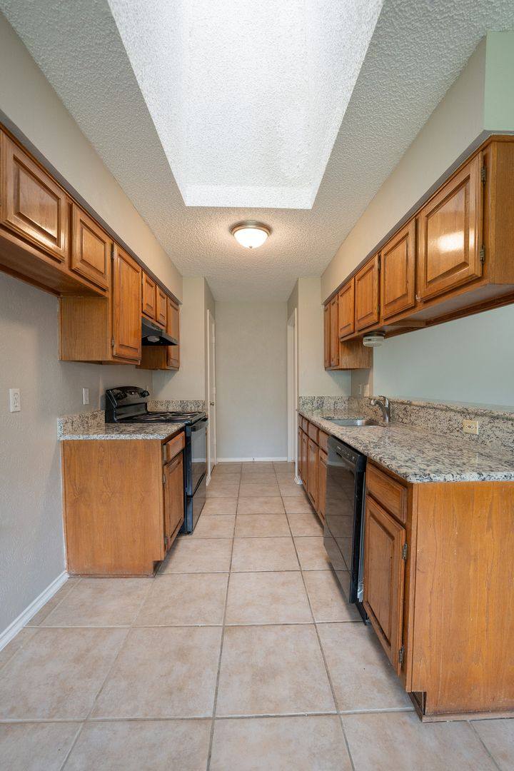 House for rent at 1731 Dynasty Circle, Red Oak, TX 75154