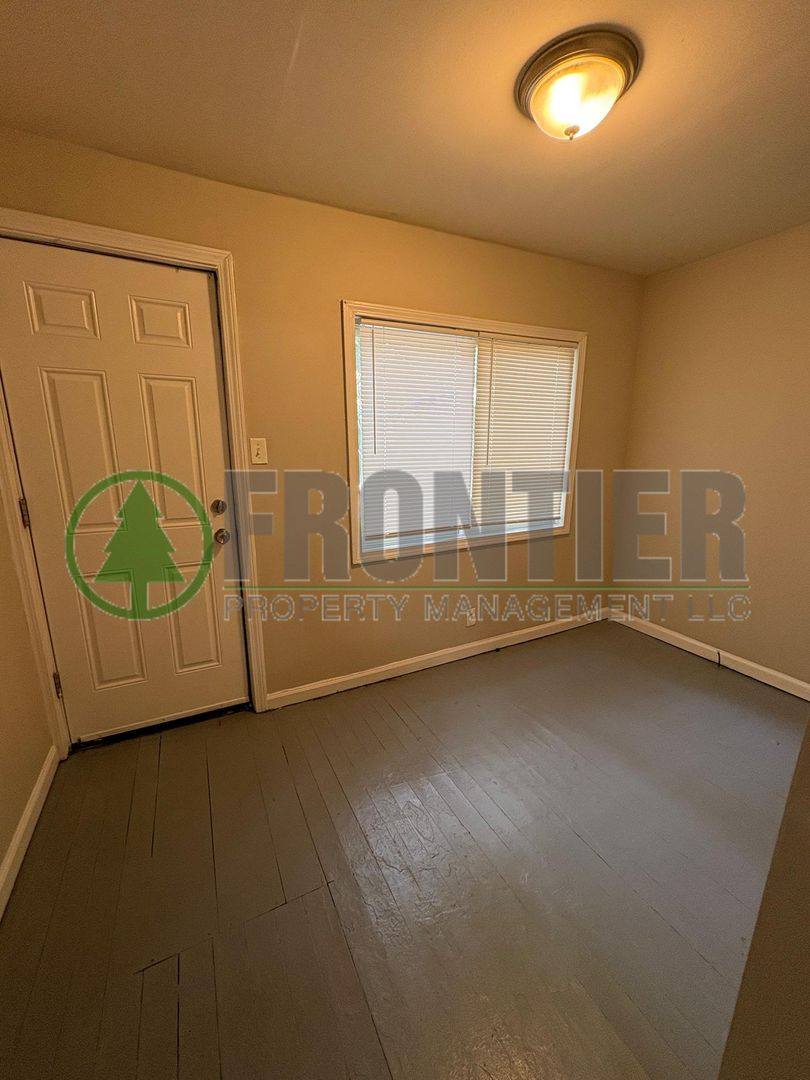Apartment for rent at 4130 Minnesota, Saint Louis, MO 63118