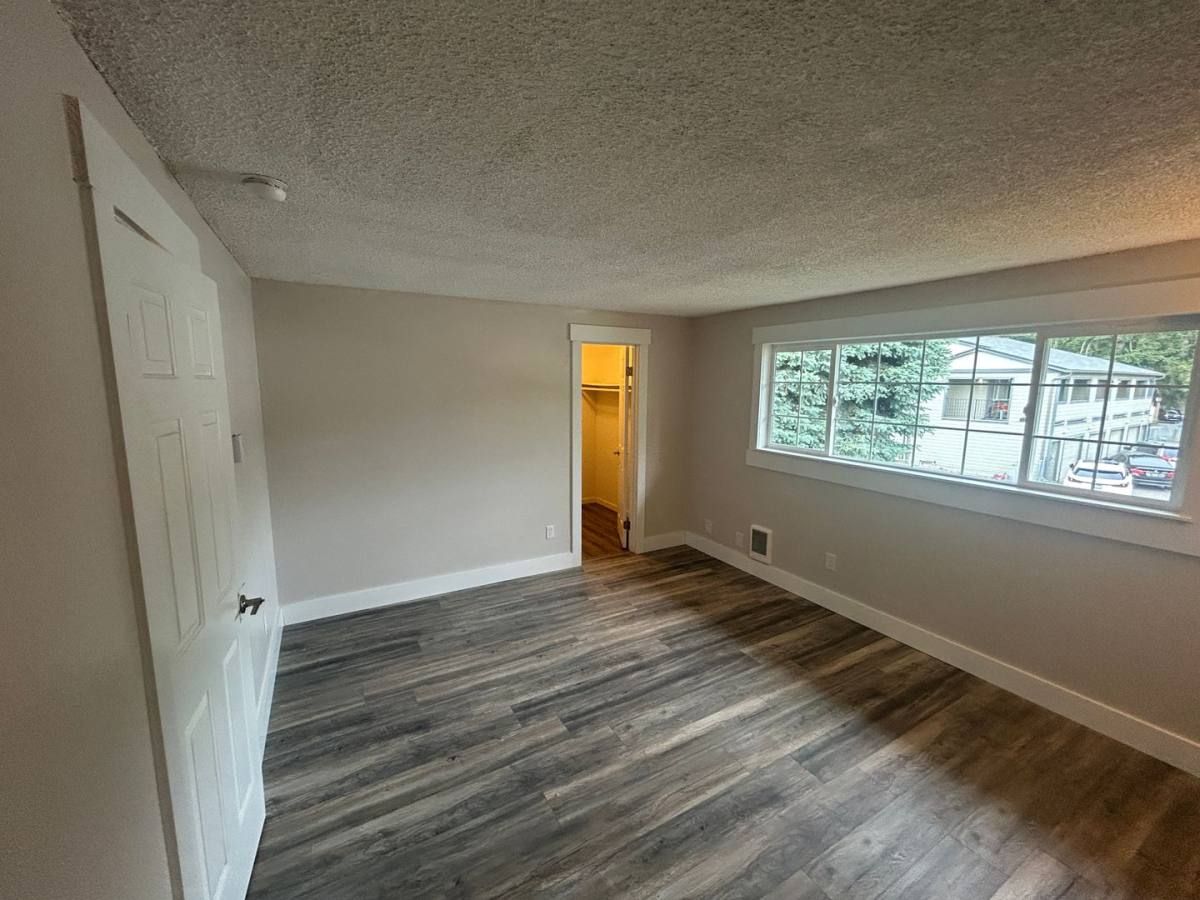 Apartment for rent at 2409 N St NE, Auburn, WA 98002