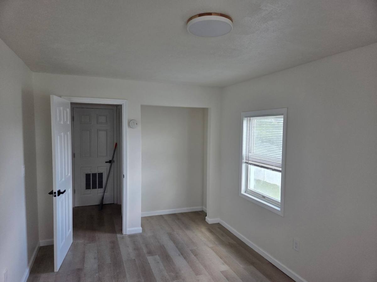 Apartment for rent at 108 Ball St, East Syracuse, NY 13057
