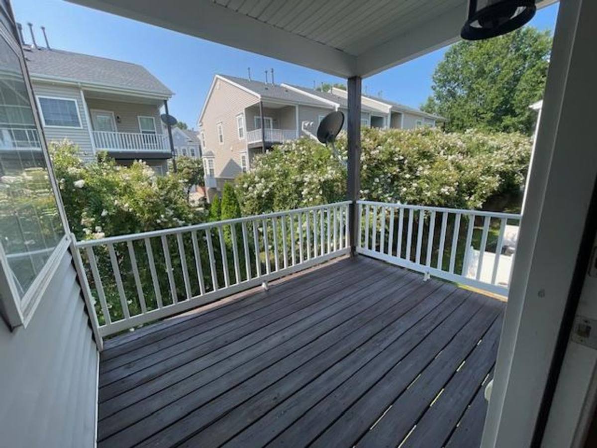 Townhouse for rent at 3513 Edgemont Dr, Raleigh, NC 27612