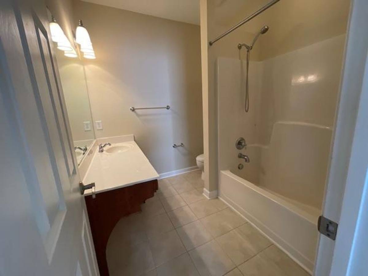 Townhouse for rent at 3513 Edgemont Dr, Raleigh, NC 27612