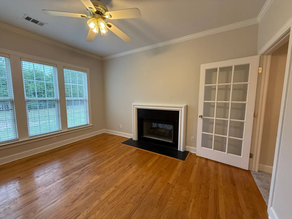 House for rent at 11 Treyburn Court, Greer, SC 29650