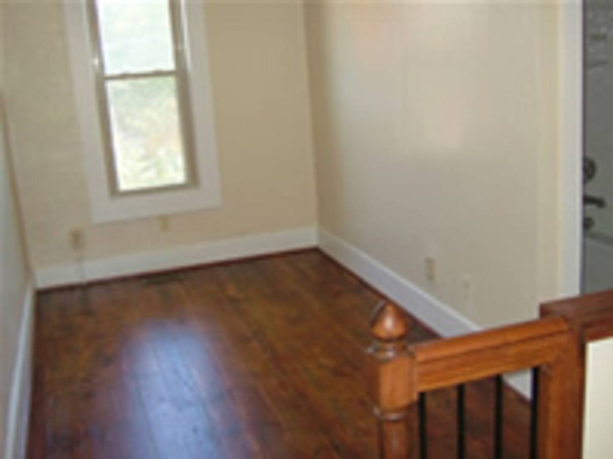 Apartment for rent at 664 Kerr St, Columbus, OH 43215
