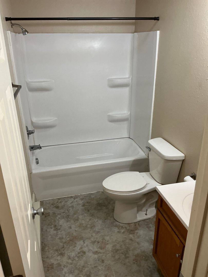 Apartment for rent at 12652 Misty Creek Rd, Watford City, ND 58854