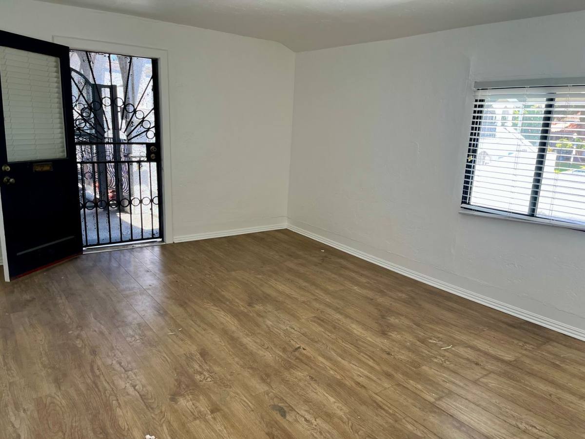 Apartment for rent at 4118 Adams Ave #7, San Diego, CA 92116