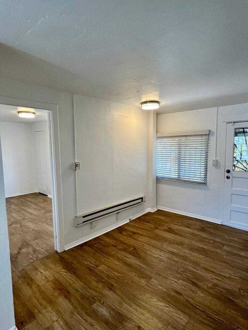 Apartment for rent at 4118 Adams Ave #7, San Diego, CA 92116