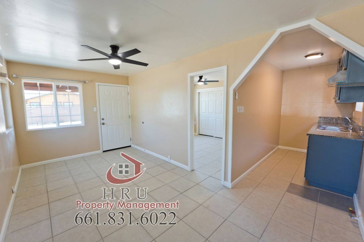 Apartment for rent at 2731 Security Ave, Bakersfield, CA 93306