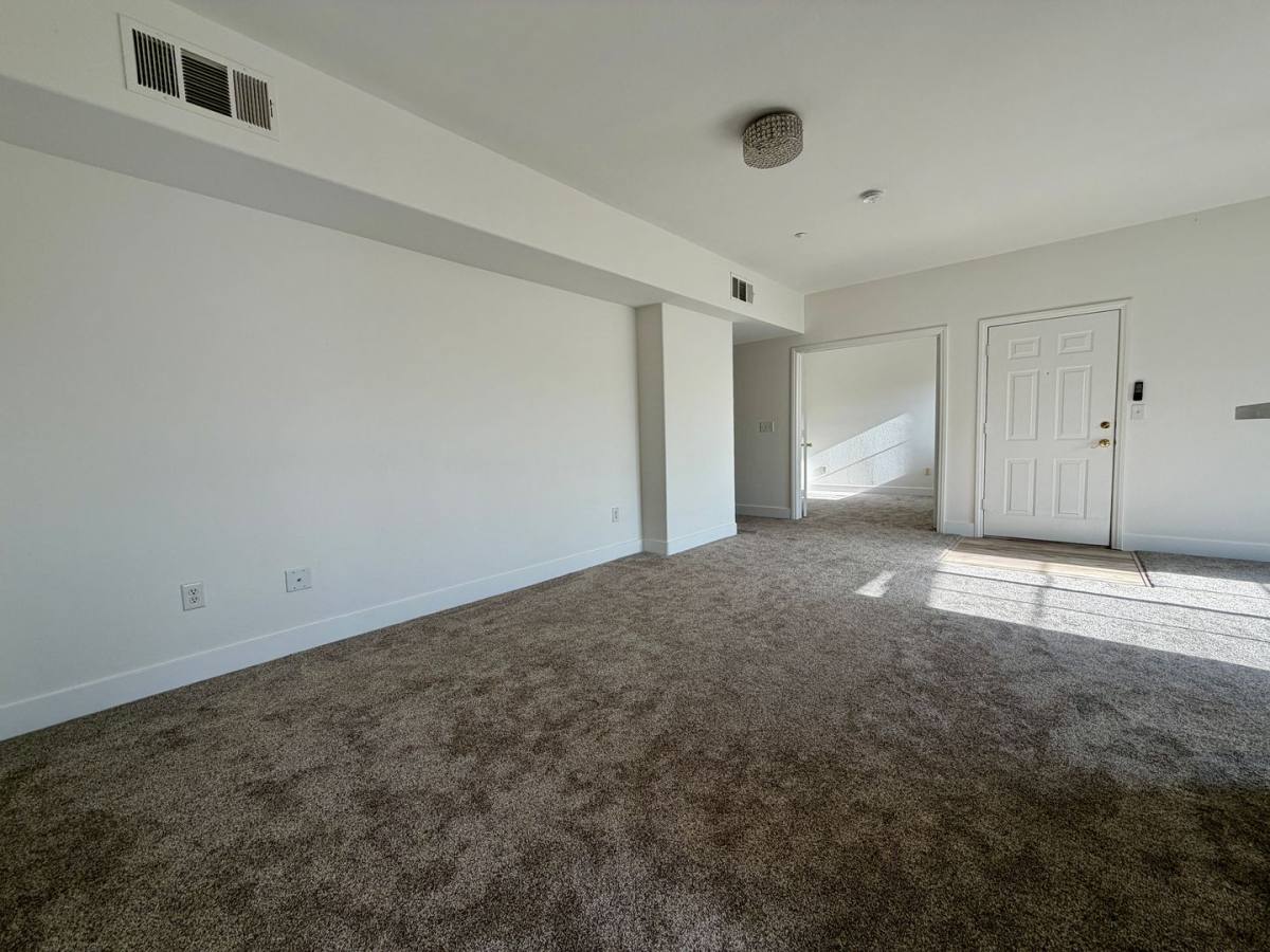Condo for rent at 833 Aspen Peak Loop, Henderson, NV 89011
