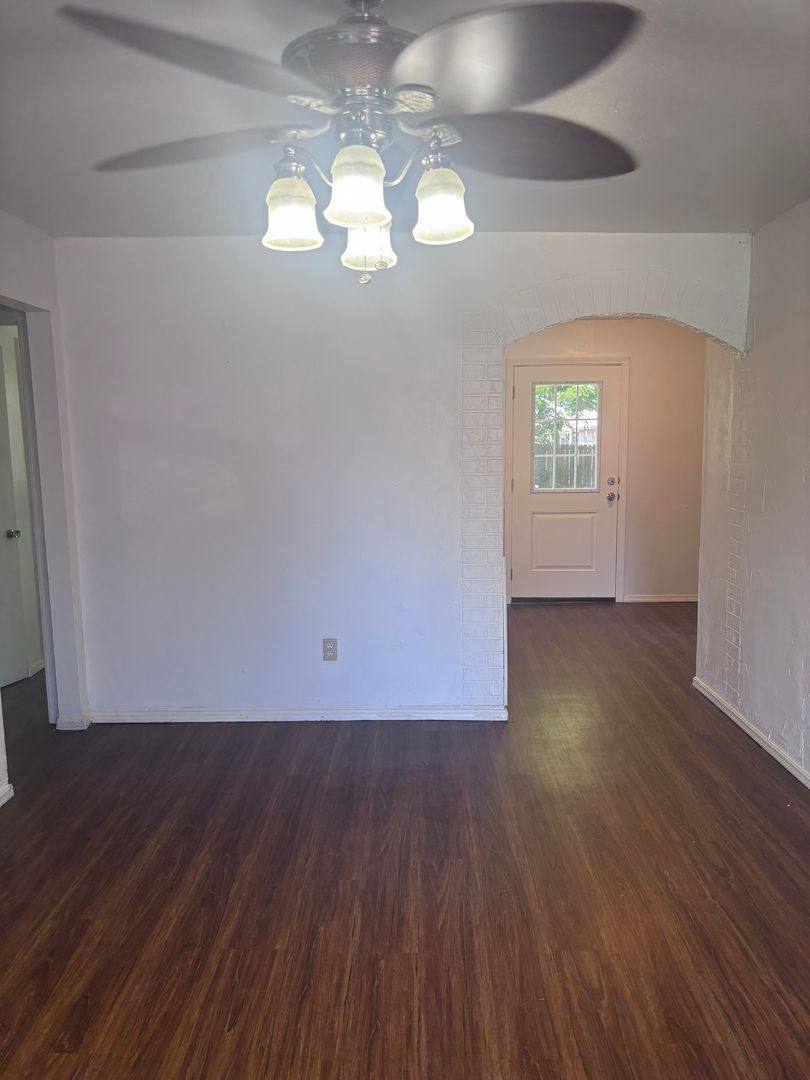House for rent at 1052 NW 7th Place, Oklahoma City, OK 73160