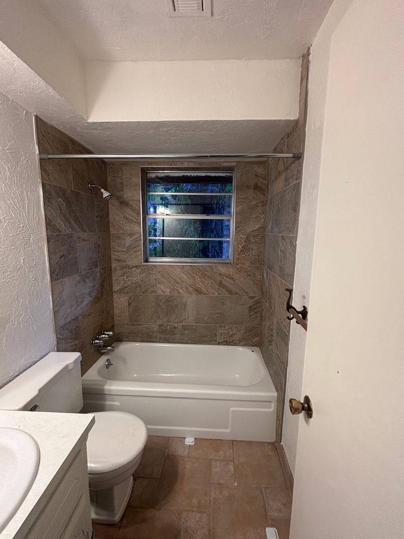 House for rent at 1052 NW 7th Place, Oklahoma City, OK 73160