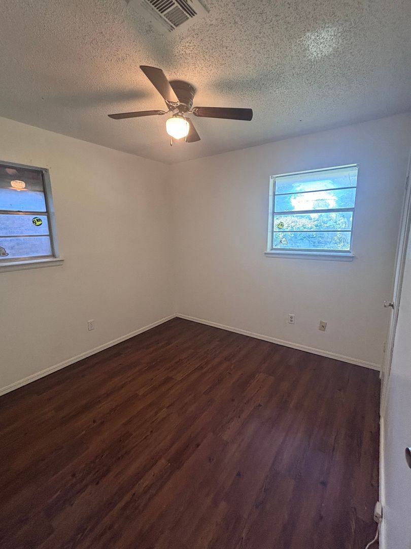 House for rent at 1052 NW 7th Place, Oklahoma City, OK 73160