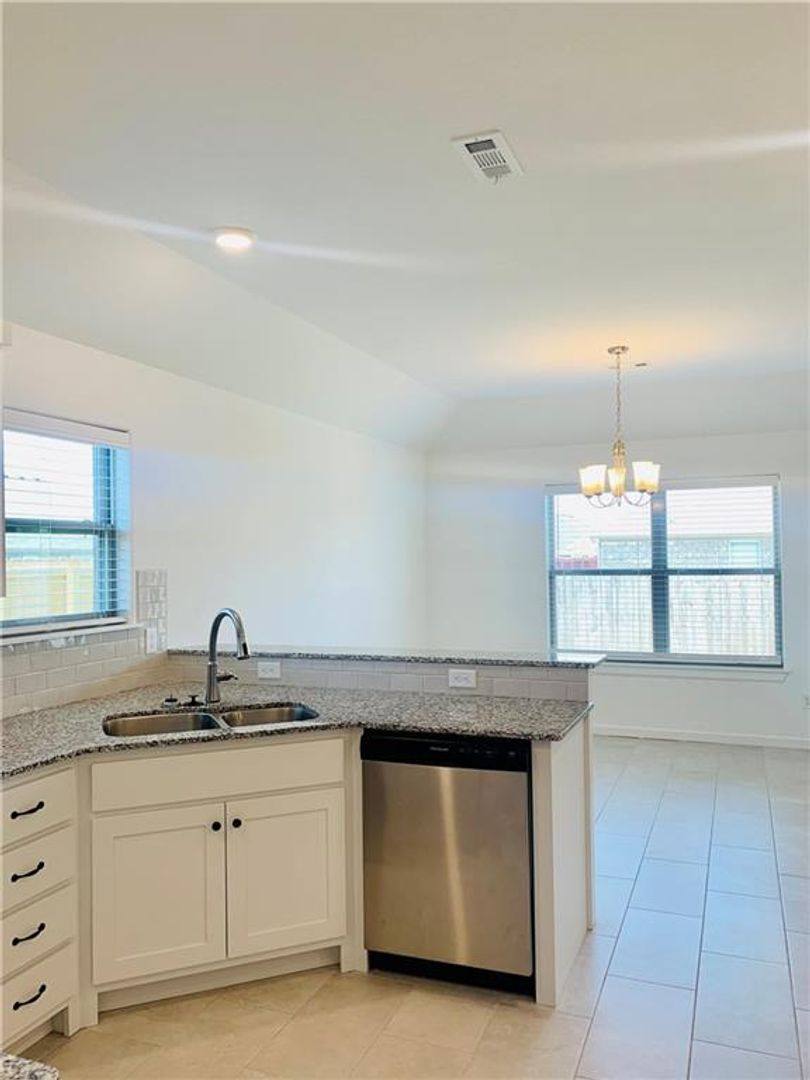 House for rent at 4304 W Newton Ave, Fayetteville, AR 72704
