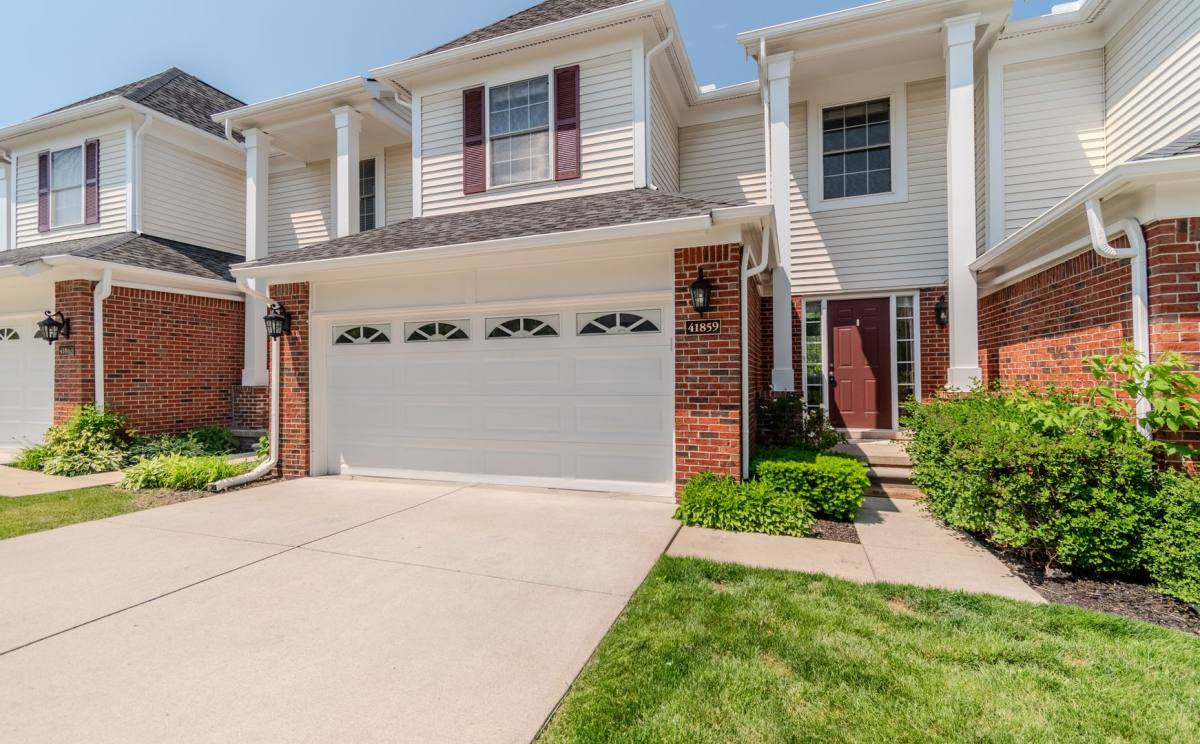 Townhouse for rent at 41859 Mitchell Rd, Novi, MI 48377