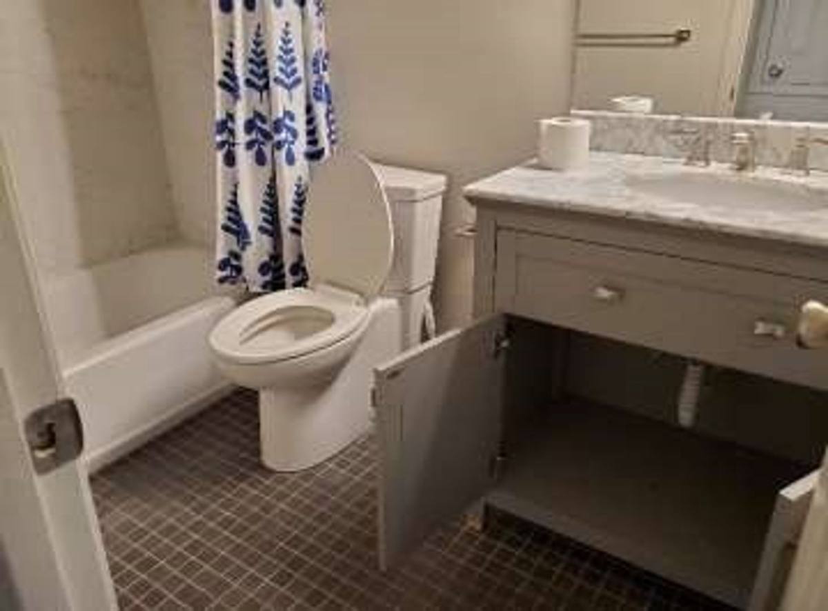 House for rent at 732 Cherokee St, New Orleans, LA 70118
