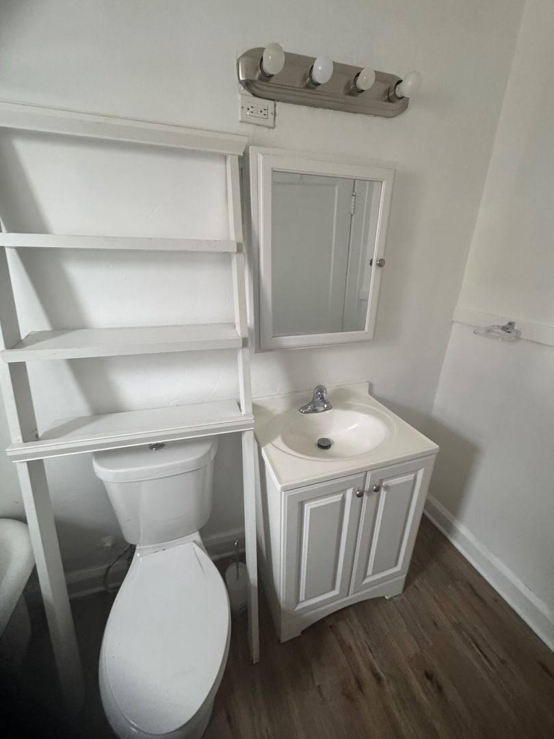Apartment for rent at 9605 Lorain Ave, Cleveland, OH 44102