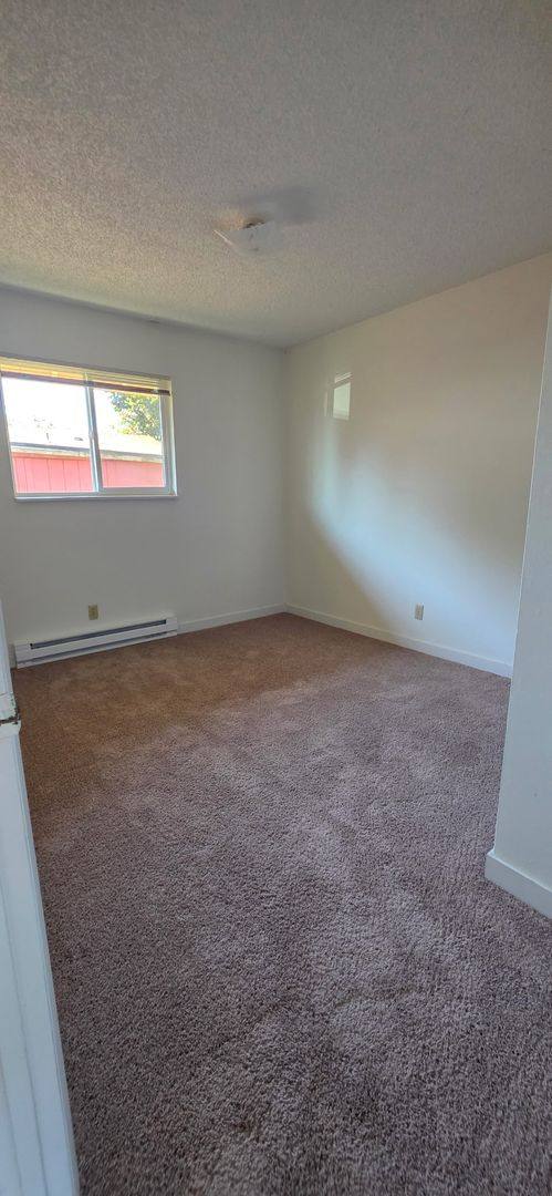 Apartment for rent at 447 S 13th, Scappoose, OR 97056