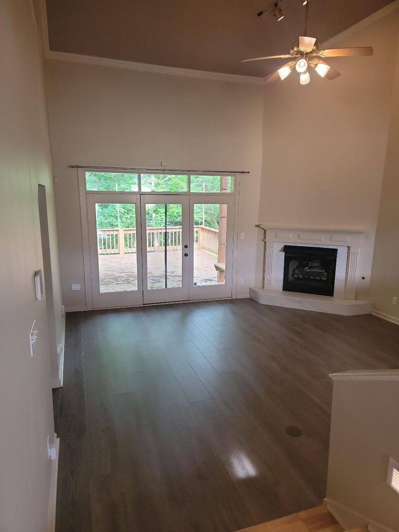 House for rent at 928 Running Brook Dr, Prattville, AL 36066