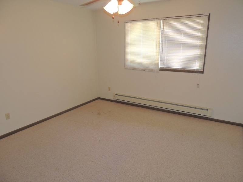 Apartment for rent at 210 S Chestnut St, North Liberty, IA 52317
