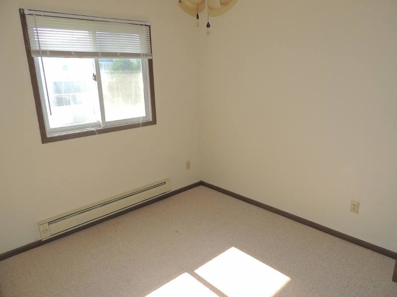 Apartment for rent at 210 S Chestnut St, North Liberty, IA 52317