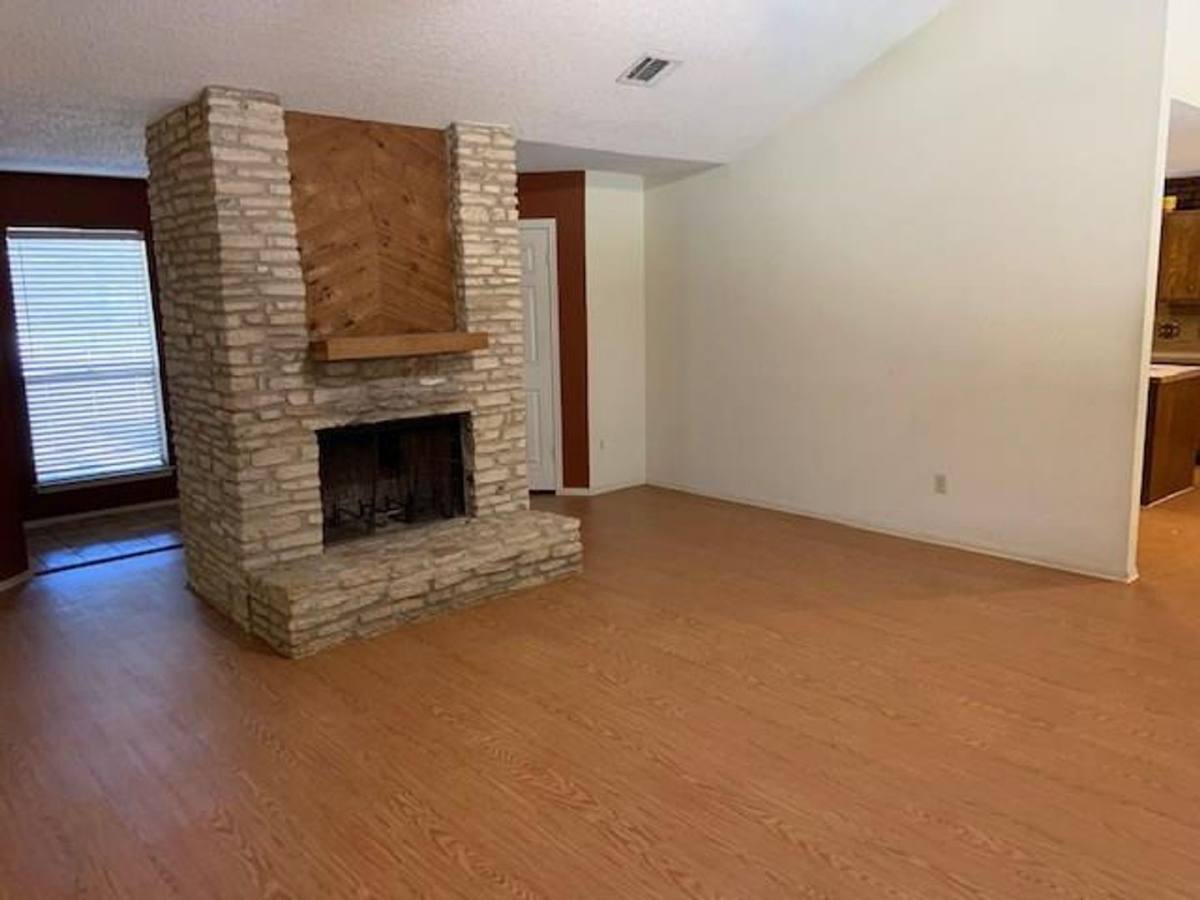 House for rent at 7728 Manassas Dr, Austin, TX 78745