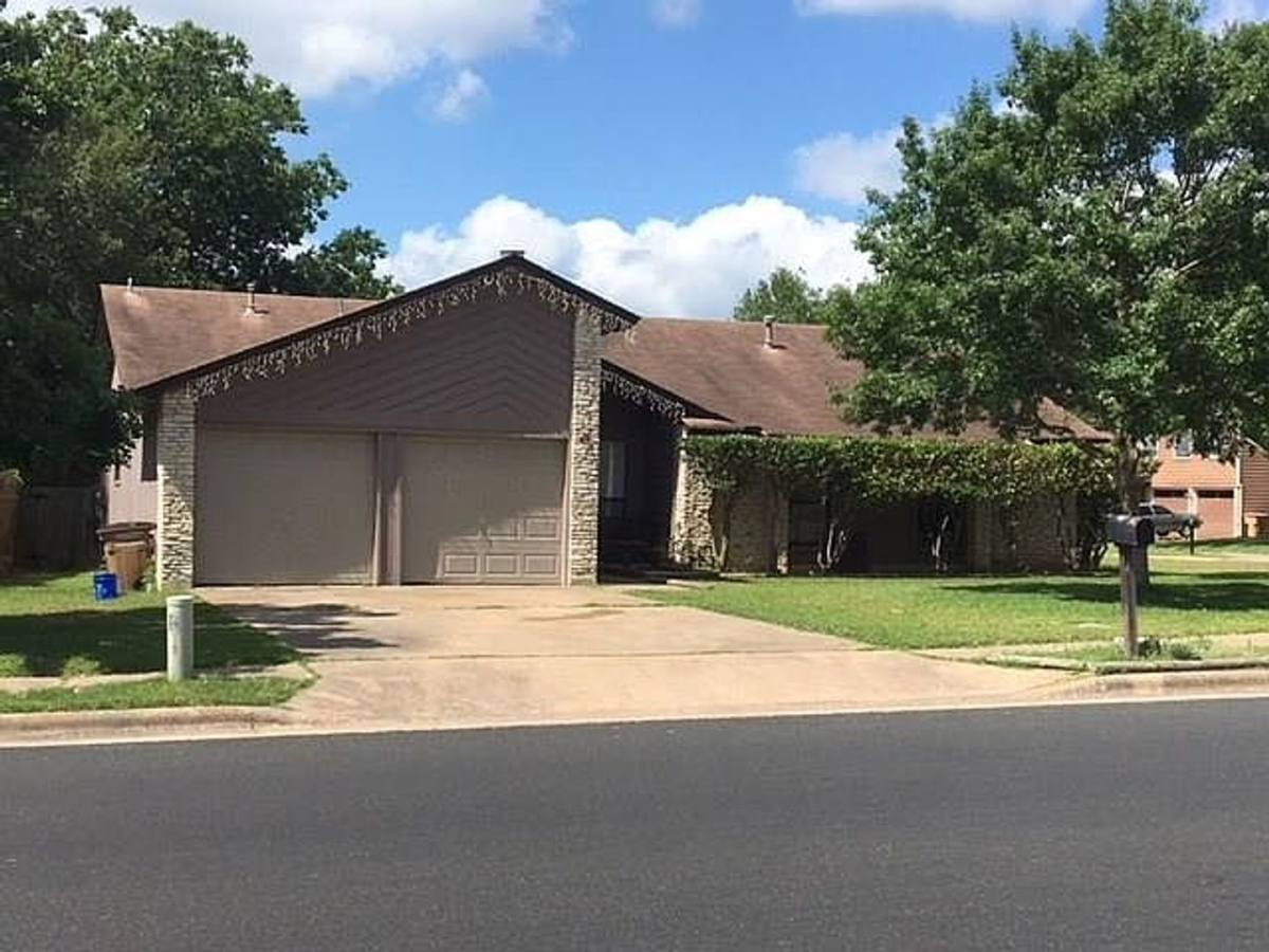 House for rent at 7728 Manassas Dr, Austin, TX 78745