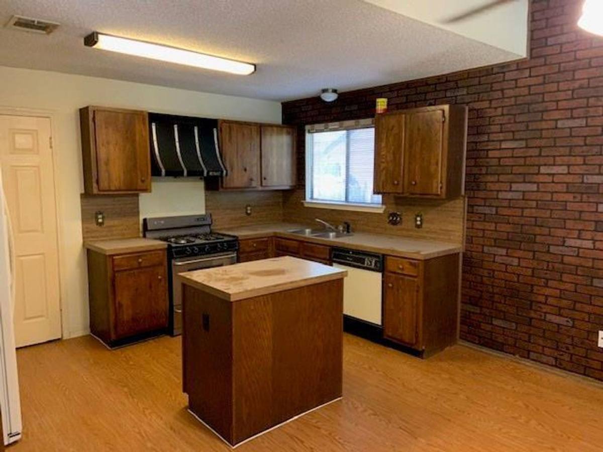 House for rent at 7728 Manassas Dr, Austin, TX 78745