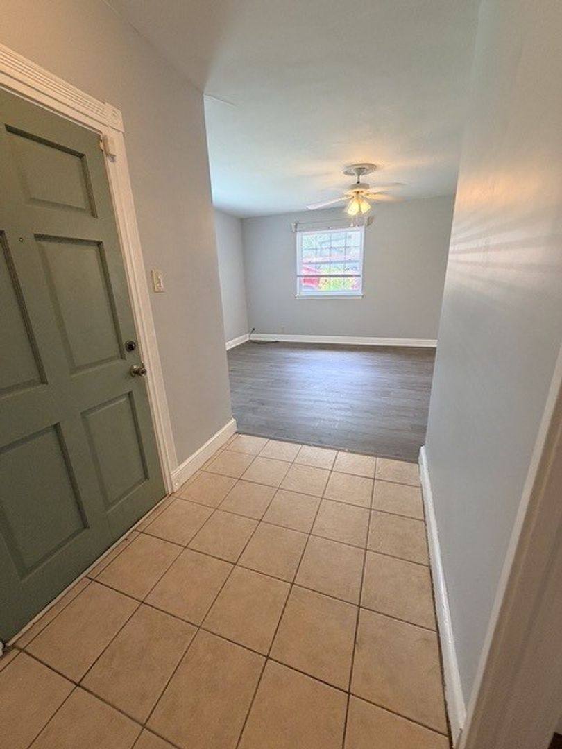 Apartment for rent at 302 Bowles Ave, Greenwood, SC 29649
