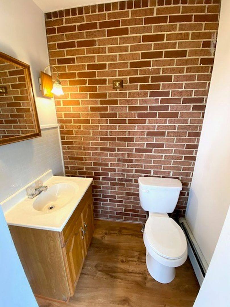 House for rent at 18427 Maugans Ave, Hagerstown, MD 21742