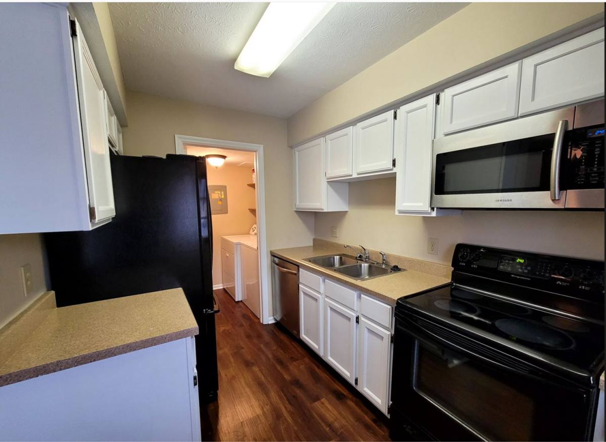 Townhouse for rent at 3407 Spanish Villa Dr, Dayton, OH 45414