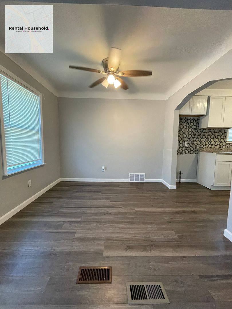 House for rent at 14570 Cherrylawn St, Detroit, MI 48238