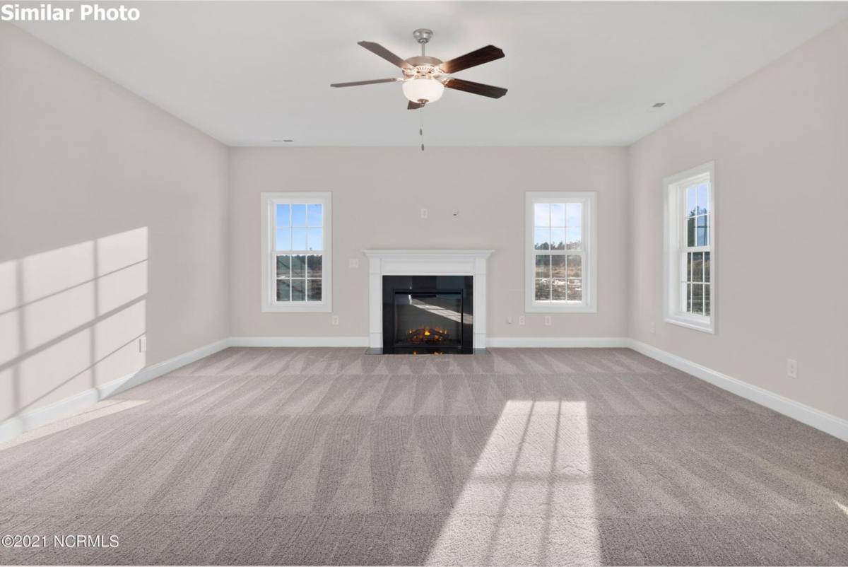 House for rent at 318 Windmill Light Way, Sneads Ferry, NC 28460