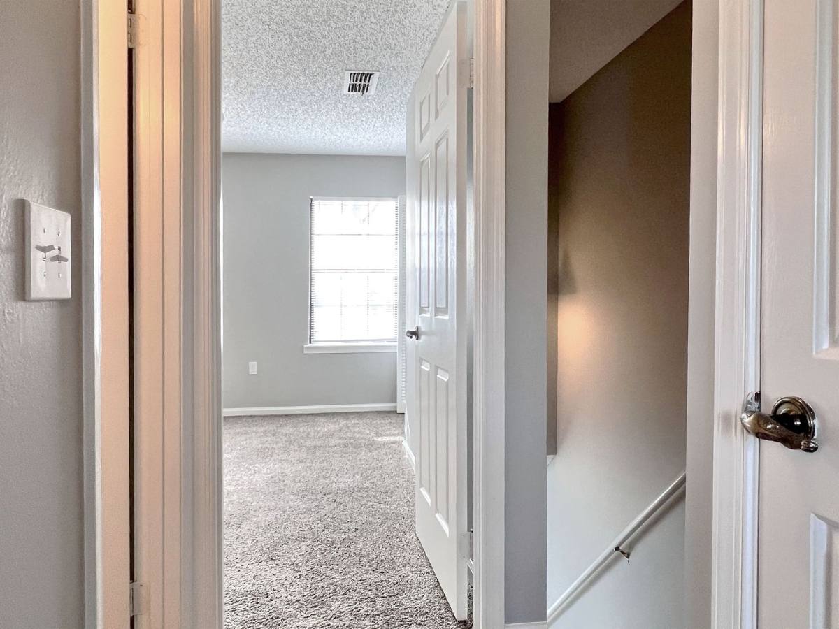 Townhouse for rent at 1870 Ave Q SW, Winter Haven, FL 33880