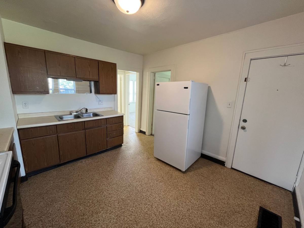 Townhouse for rent at 421-423 E 5th St, Duluth, MN 55805